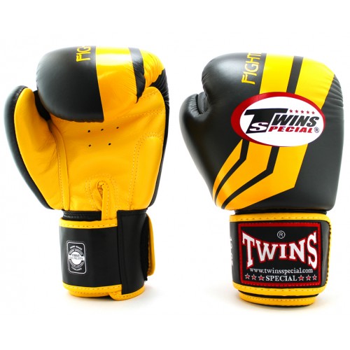 Боксерские перчатки Twins Special с рисунком (FBGV-43 black-yellow)